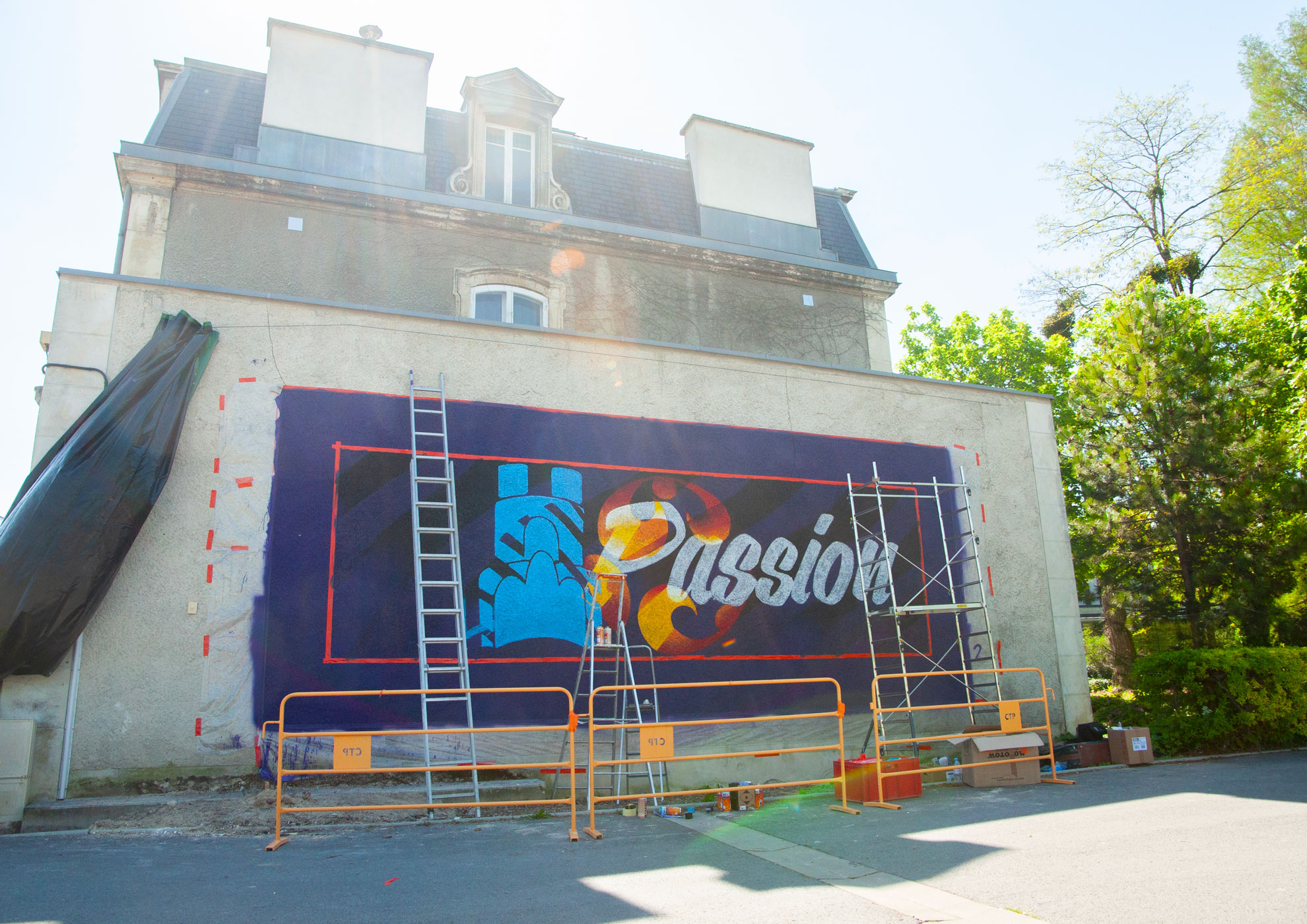 événementiel fresque reveal peinture graff fluo fifa coupe du monde feminine de football 2018 WOMEN'S WORLD CUP FRANCE 2019
